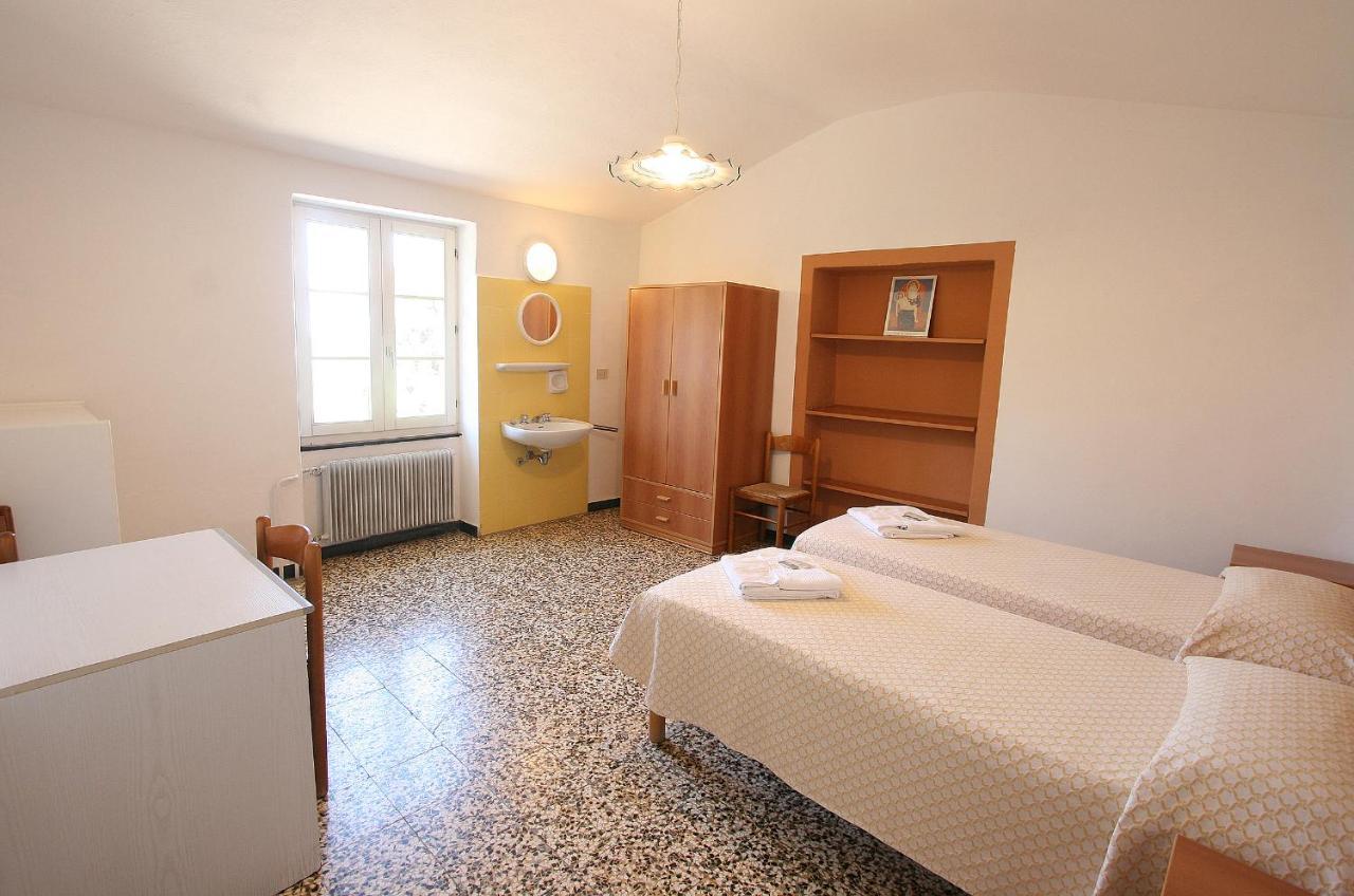 مونتيروسّو ال ماري Santuario Ns Soviore Cinque Terre المظهر الخارجي الصورة